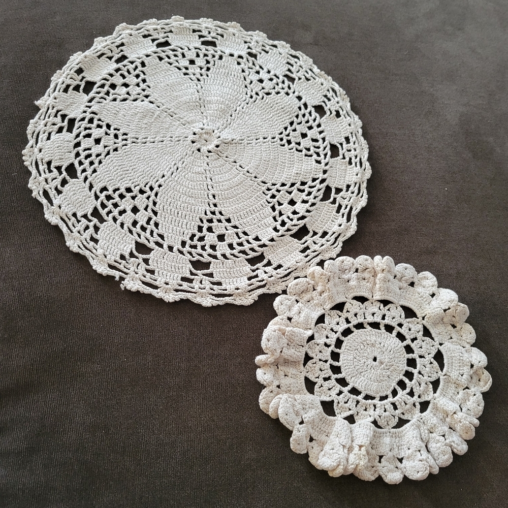 2 Vintage handmade crochet doilies